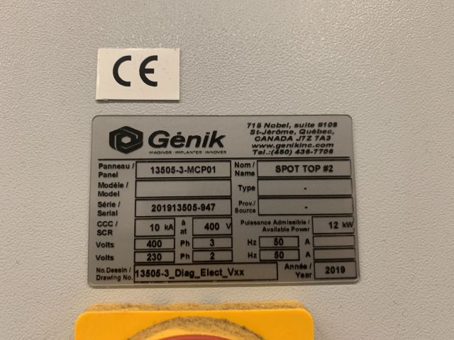 798614-11 Industrial robot and turntable Yaskawa -2018 with spot welding Obara