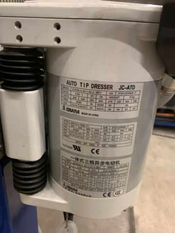 798614-15 Industrial robot and turntable Yaskawa -2018 with spot welding Obara