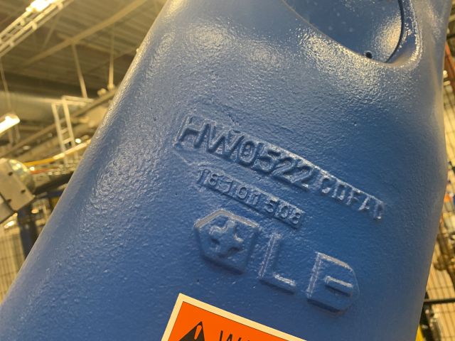 798614-18 Industrial robot and turntable Yaskawa -2018 with spot welding Obara