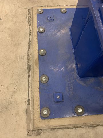 798614-27 Industrial robot and turntable Yaskawa -2018 with spot welding Obara