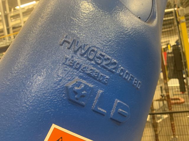 798616-20 Industrial robot and turntable Yaskawa -2018 with spot welding Obara