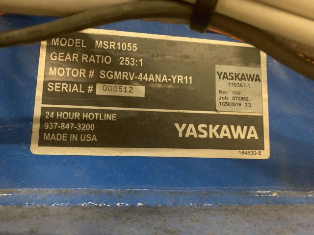 798616-28 Industrial robot and turntable Yaskawa -2018 with spot welding Obara