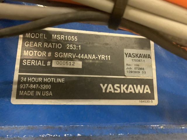 798616-29 Industrial robot and turntable Yaskawa -2018 with spot welding Obara