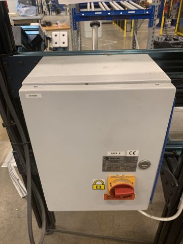 798621-14 Assembly bench with Atlas Copco torque wrench