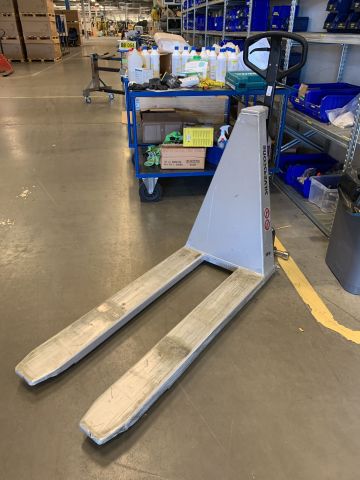 768598-2 High-lift pallet puller / scissor lift table Silverstone 1000kg