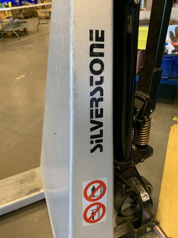 768598-3 High-lift pallet puller / scissor lift table Silverstone 1000kg