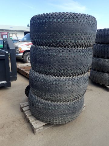 689325-1 Tires that fit on the Wille tractor