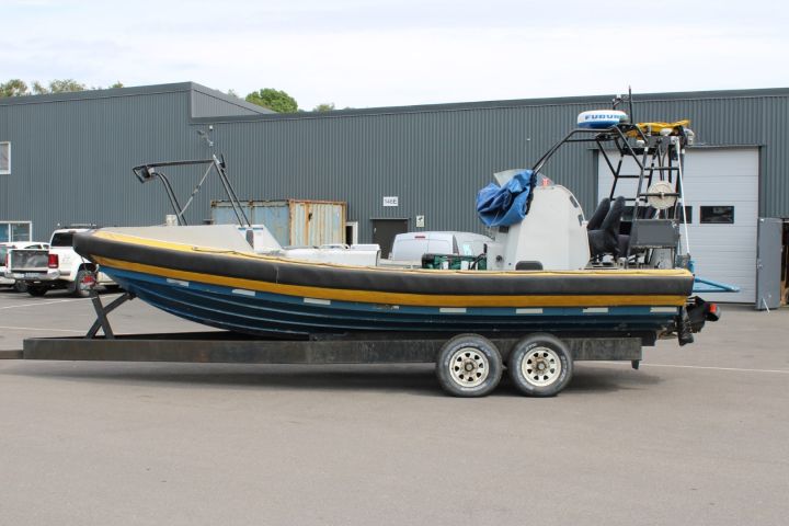 759067-8 Ribboat Alusafe 770 -2011 8.2 meters 435HP