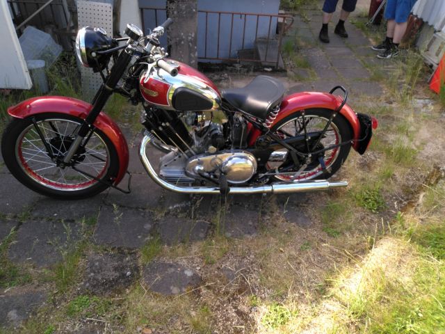 807473-1 Panther 100 600 cc -1952