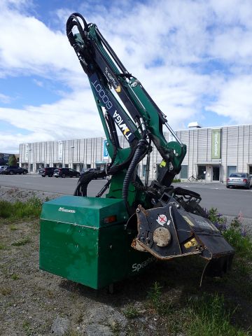 753201-1 Tractor-mounted slope / boom mower. Spearhead Twiga Orbital 6000