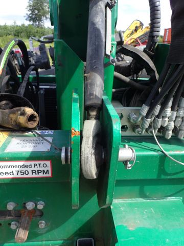 753201-32 Tractor-mounted slope / boom mower. Spearhead Twiga Orbital 6000