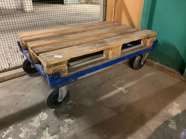 805352-1 Material trolley for pallets 84x123 cm