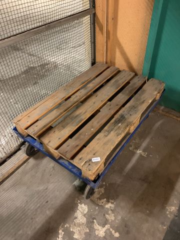 805352-3 Material trolley for pallets 84x123 cm