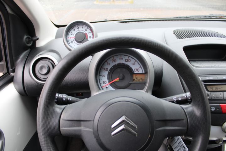 807042-37 Citroen C1 1.0I SX -2007 (67 hp 266730km)