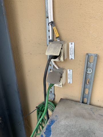 805410-7 Bus ramp / service station # A37