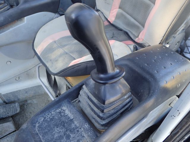 689468-19 Crawler excavator Neuson 12002 RD