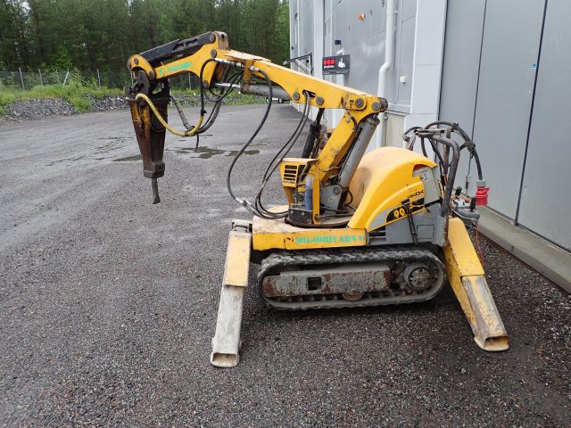 755785-2 Demolition robot Brokk 90