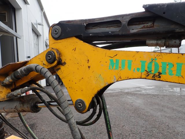 755785-26 Demolition robot Brokk 90