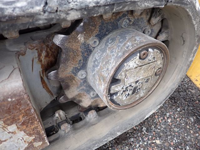 755785-39 Demolition robot Brokk 90