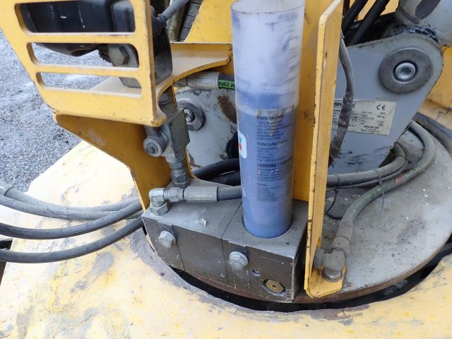 755785-46 Demolition robot Brokk 90