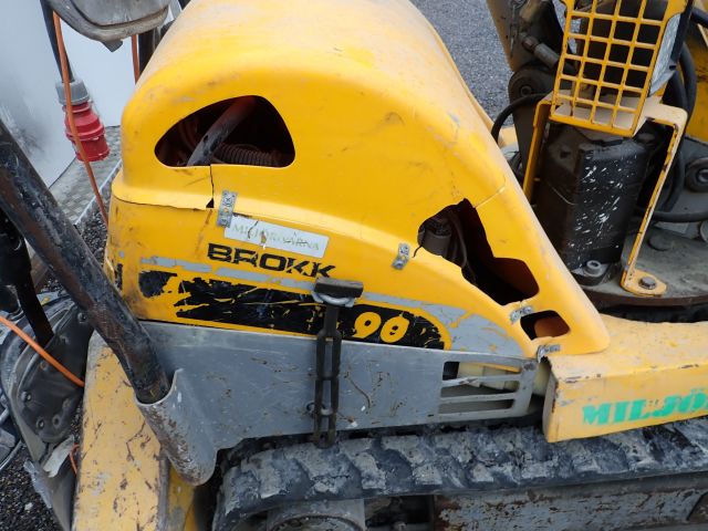 755785-60 Demolition robot Brokk 90