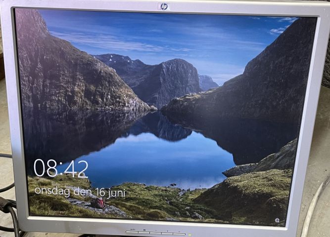 769177-3 Dell Optiplex 780, 4GB Ram, 30GB SSD windows 10