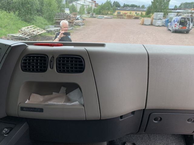 810514-52 RENAULT MIDLUM 240.14 LIGHT, 2007, 237 hp