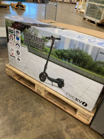 809189-2 Electric kickbike Freev EVS 410A (Note)