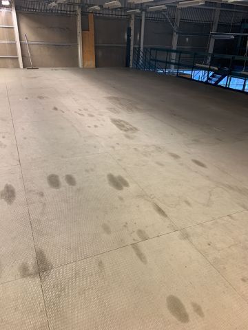 805512-35 Entresolplan med tillhörande lagerhyllsystem