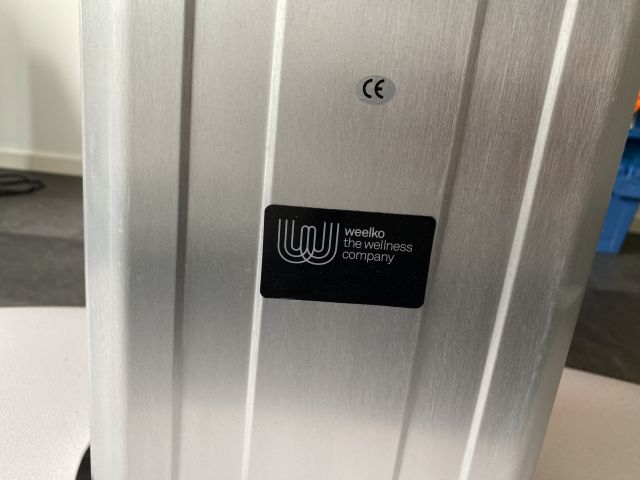 745714-4 Treatment room - treatment chair, cabinets, saddle chairs etc.