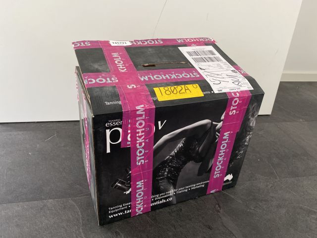 745721-1 Spray tanning machine - Tanning Essentials PRO V - New in packaging