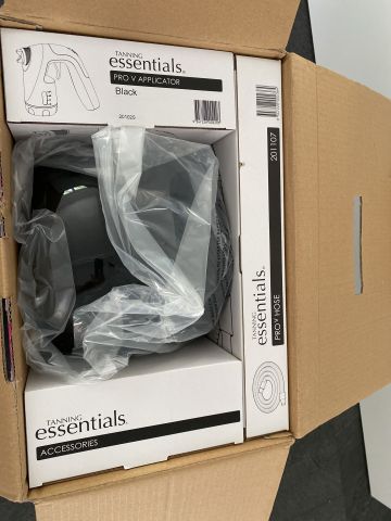 745721-3 Spray tanning machine - Tanning Essentials PRO V - New in packaging