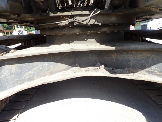 755887-24 Track excavator Volvo EC250DNL