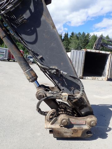 755887-38 Track excavator Volvo EC250DNL