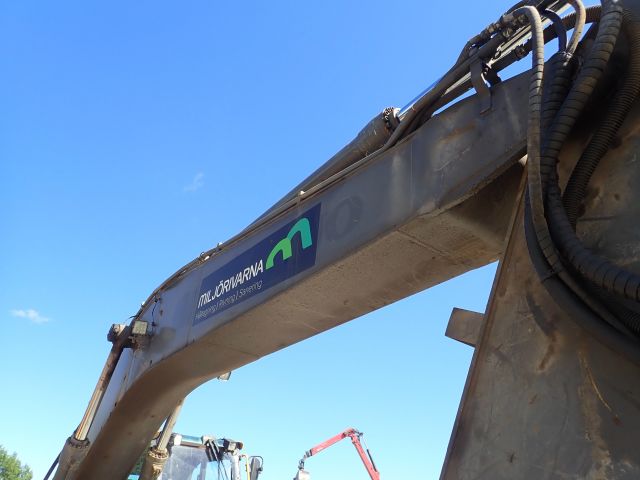 755887-48 Track excavator Volvo EC250DNL