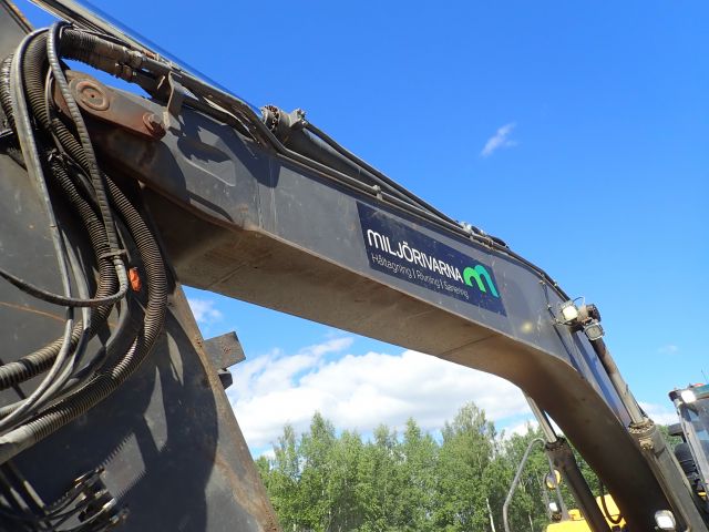755887-49 Track excavator Volvo EC250DNL