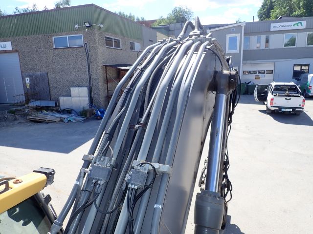 755887-67 Track excavator Volvo EC250DNL