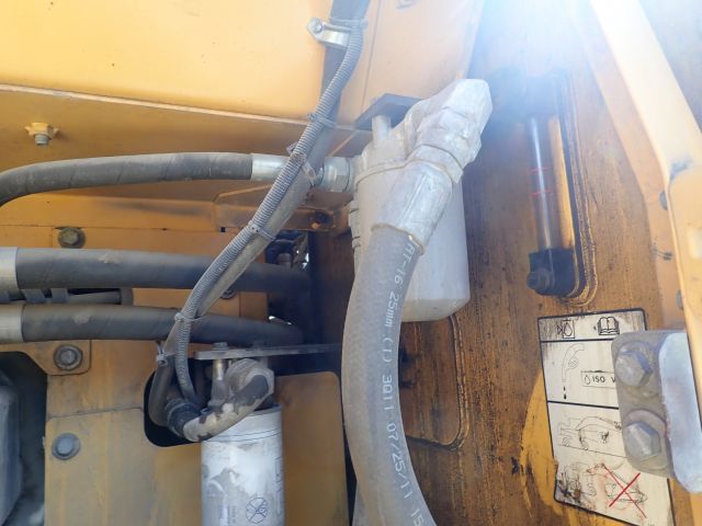 755887-89 Track excavator Volvo EC250DNL