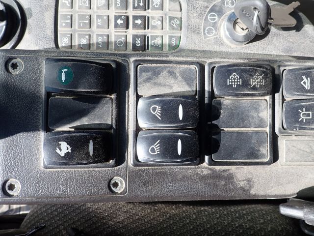 755887-119 Track excavator Volvo EC250DNL