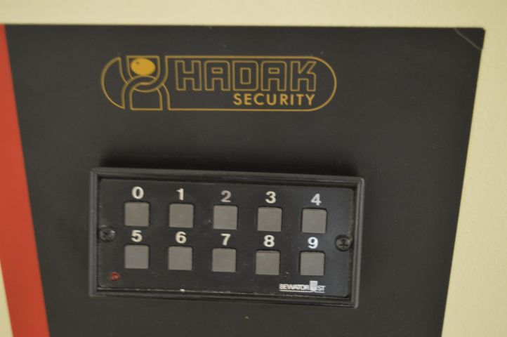 808077-3 Hadak safe