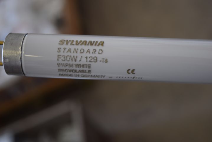 678578-7 Fluorescent lamps approx. 41 pcs