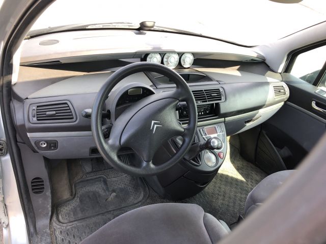 808026-34 Citroën C8 7-sits -2006