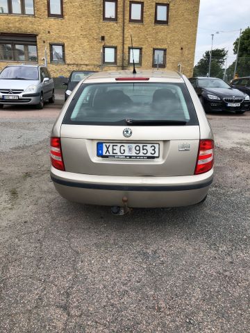 808028-7 Skoda Fabia CO AM 1.4 -2005 (Repair object)