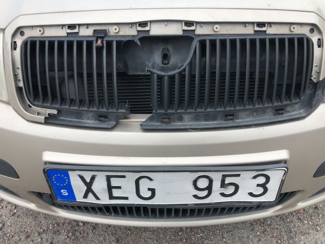 808028-23 Skoda Fabia CO AM 1.4 -2005 (Repair object)