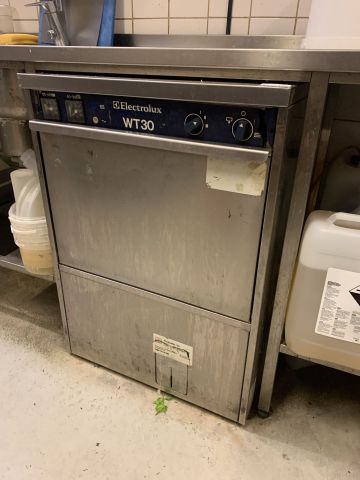 747937-1 Undercounter dishwasher Electrolux WT30