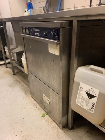 747937-6 Undercounter dishwasher Electrolux WT30