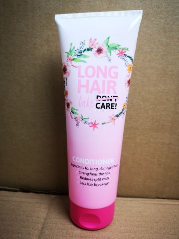 763870-5 Large lot with makeup and beauty products