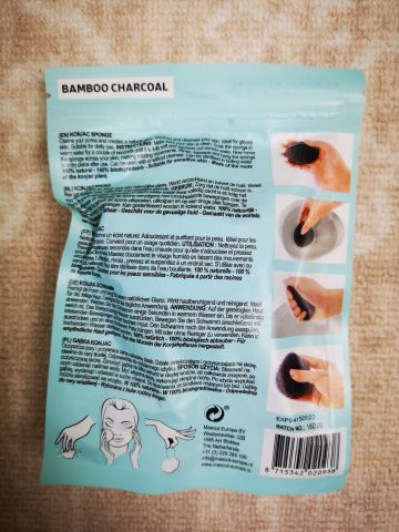 763870-28 Large lot with makeup and beauty products