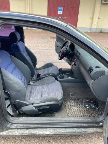 807259-44 AUDI A3 1.8T -1999 (148 hp, 310957km)