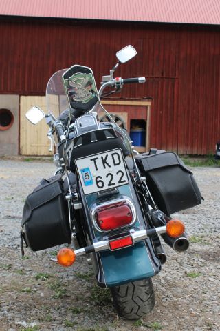 807293-4 Suzuki Intruder 1500cc (4214km)